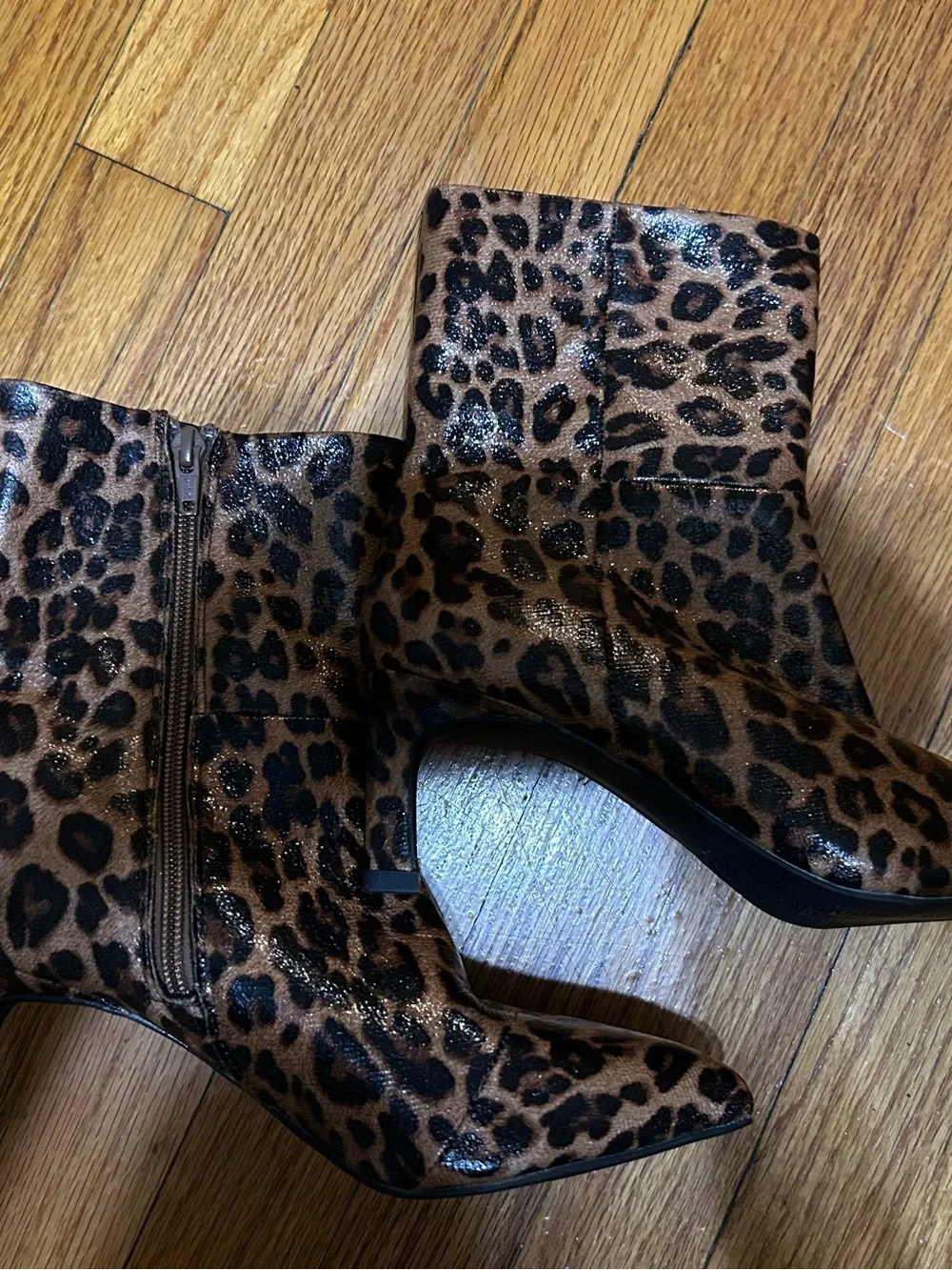 NEW DV by Dolce Vita Gradie Kitten Heel Boot (Women) 6M LEOPARD Shiny